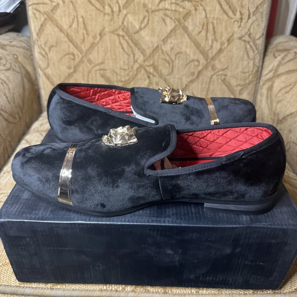 Valyrain Black Velvet Lion Head Loafers‎ Size 11 Excellent